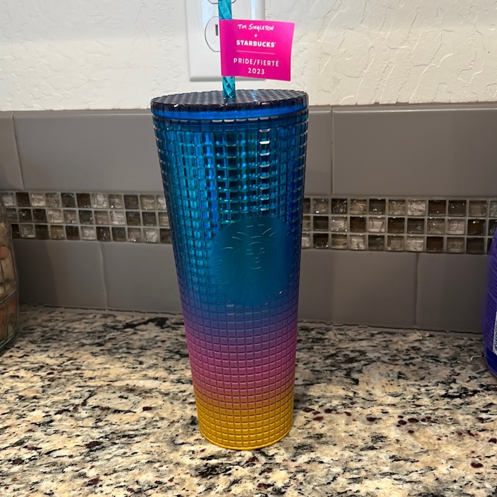 Starbucks 2023 Pride cold cup